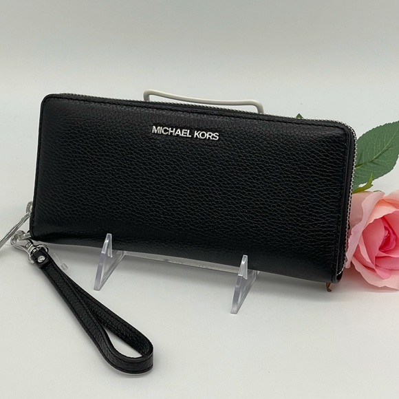 Michael Kors Handbags - Michael Kors LG Continental Wallet Wristle…